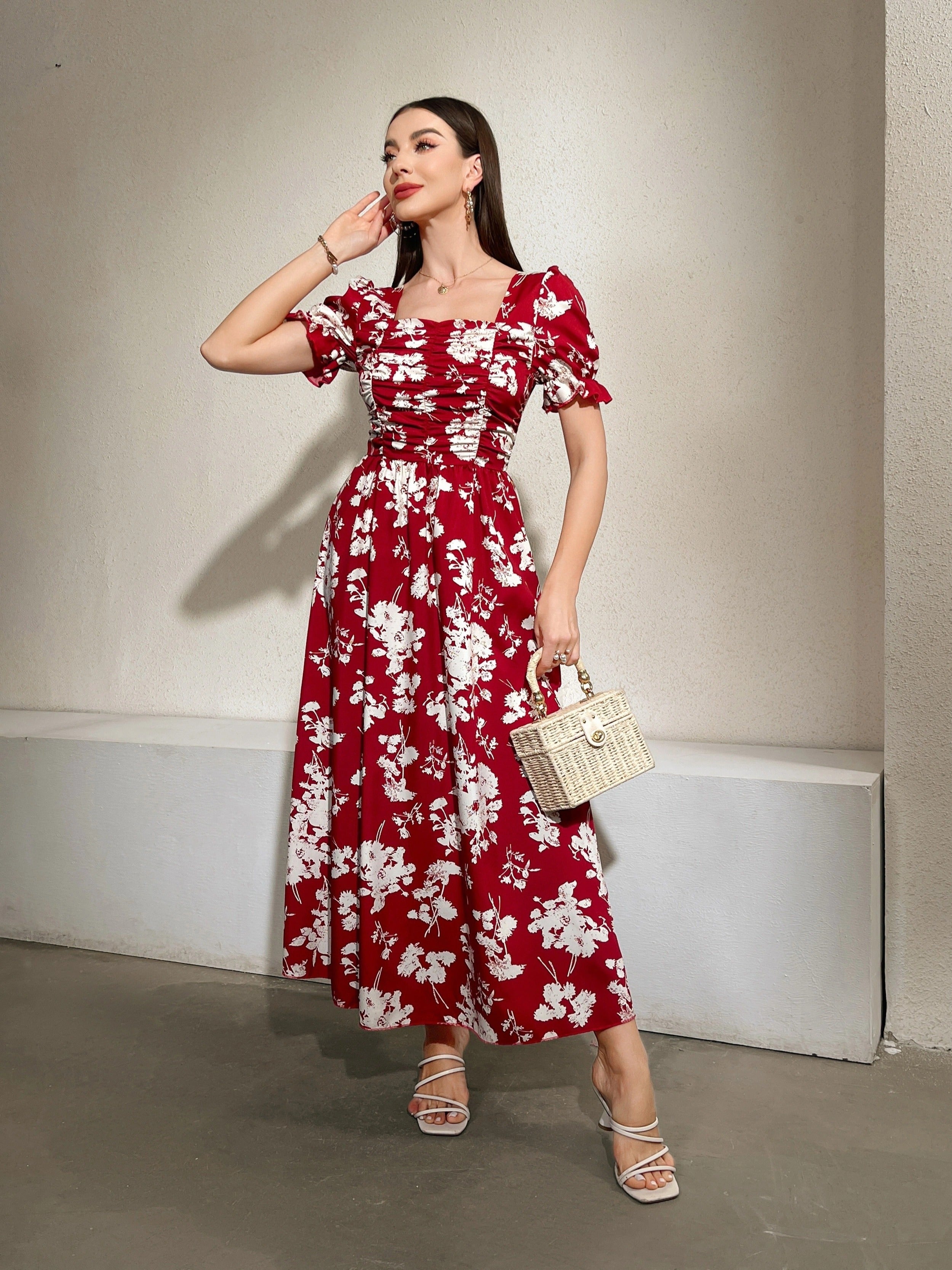 Floral Square Neck Dress with Puff Sleeves and Ruffle Cuffs - Elegant Backless A-Line Design for Spring & Summer - Women's Fashion