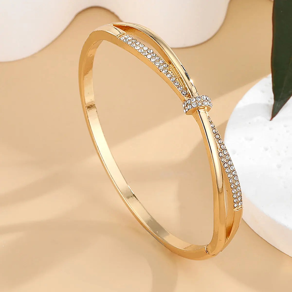 Special-interest Design Simple Bracelet Affordable Luxury Style Personality gomuto.com